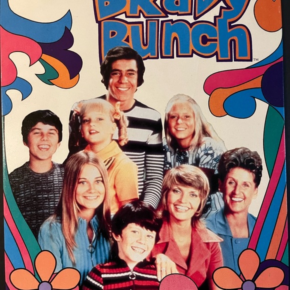 The Brady Bunch Collectable Metal Sign. - Picture 3 of 5